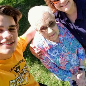 Meet your Posher, Beth